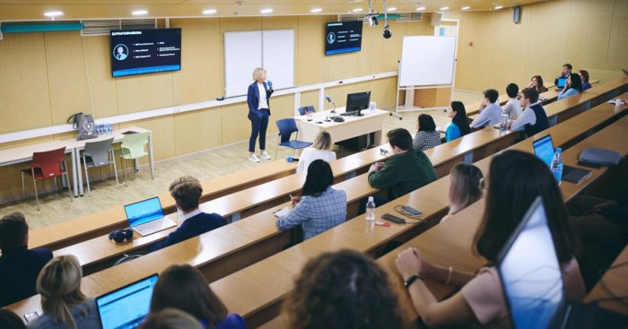 Цифровая пересборка: как происходит трансформация российского высшего образования