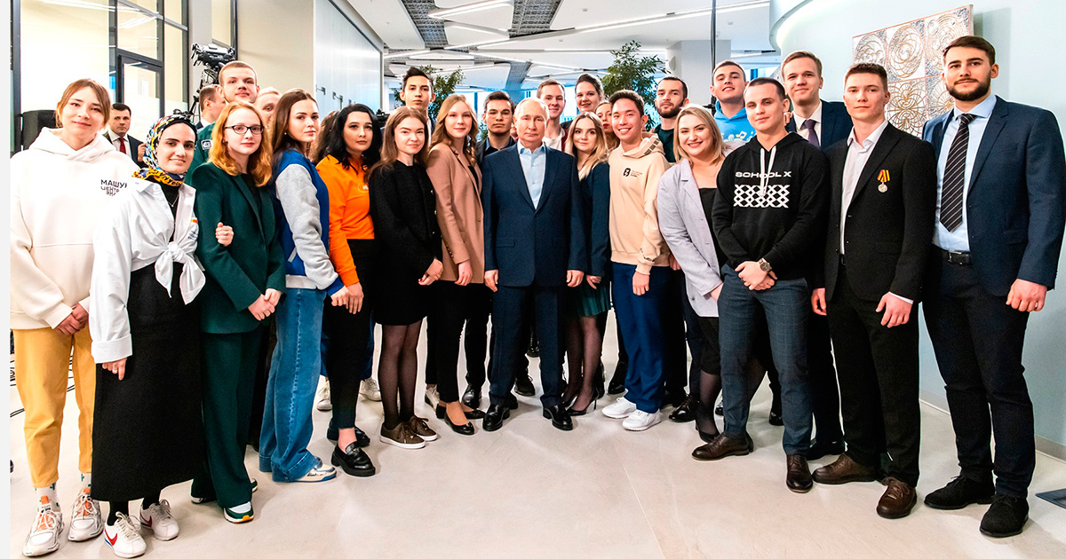 Трое студентов — технологических предпринимателей встретились с Владимиром Путиным